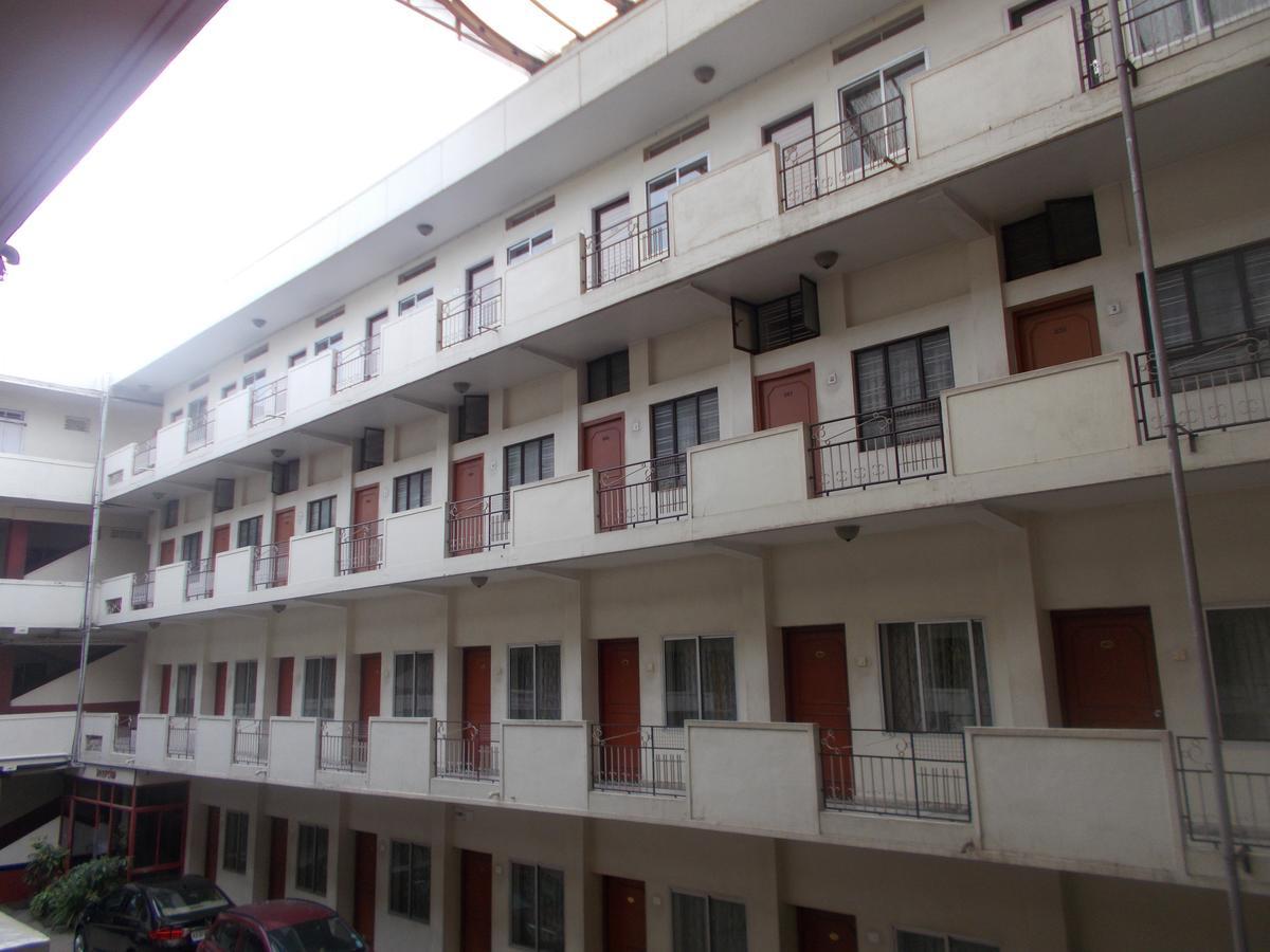 Modern Hotel Bangalore Eksteriør billede