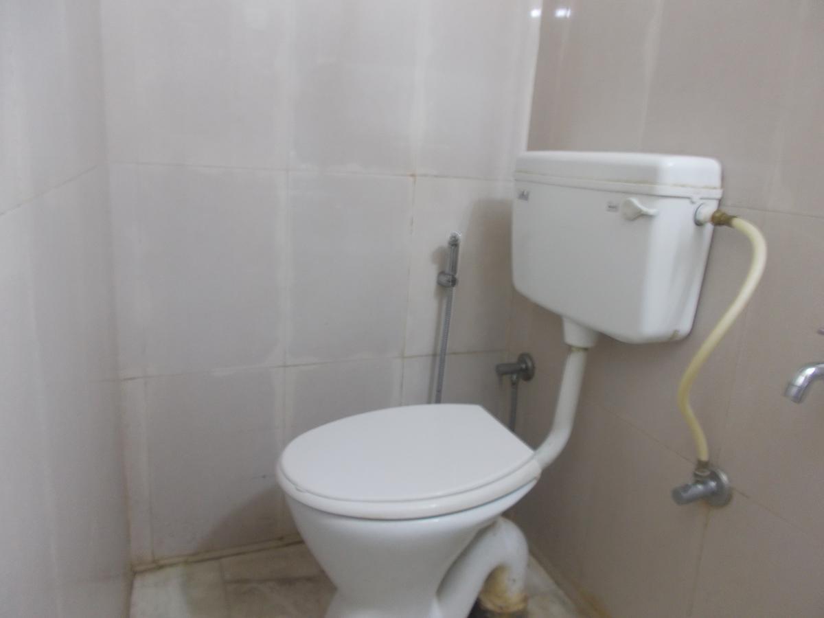 Modern Hotel Bangalore Eksteriør billede